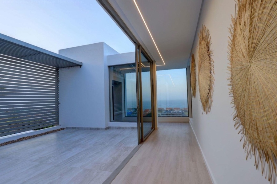 4 Bedroom Property for Sale in Mossel Bay Central Western Cape